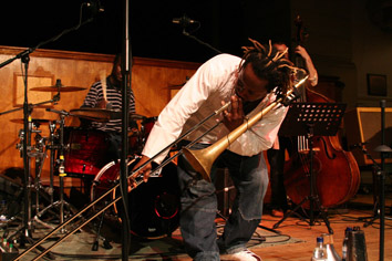 Dennis Rollins & Skelmanthorpe Band